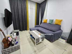 Cozy Fully Furnished Pool View 2-Bedroom Apartment @ Taman Iskandar