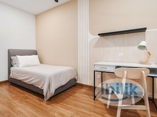 Exclusive Fully Furnished Private Single Room, Walking Distance LRT Station