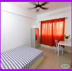 ( Include Utility ) Medium room for rent at Bukit Jalil