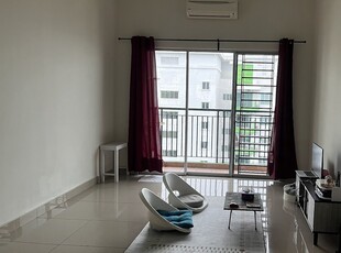 Middle Room at OUG Parklane, Old Klang Road