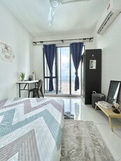 Middle room for rent in Cheras You Vista near MRT Taman Suntex