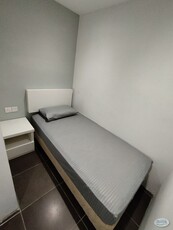 [ONE YEAR DEPOSIT AVAILABLE] COMFORTABLE BIG MASTER ROOM