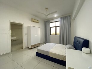 Resort Living Master Room at Mirage By The Lake Cyberjaya, Selangor