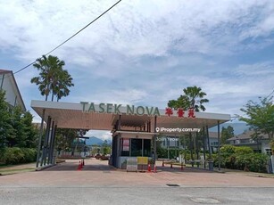 Tasek Nova Corner House Brand New For Sale big Land
