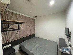 [Zero Deposit ][Super Comfortable Room ️]Master Room at SS6 , Petaling Jaya