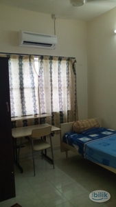 Aircon Room,Alpine Village Apartment