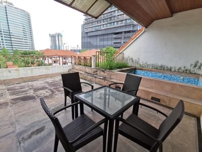Low density 5 bedrooms duplex with garden and pool in Ampang Hilir