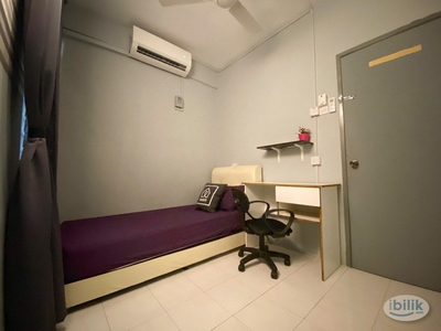 Middle Room at Cemara Apartment, Bandar Sri Permaisuri