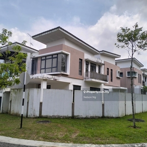 Valley West @ Horizon Hill 2 Storey Terrace Corner House ,