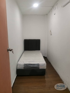 ZERO DEPOSIT Master Room For Rent at Taman Century Garden世纪花园美房出租✨