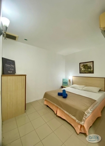 PRIVATE HOTEL STYLE COZY MASTER-BEDROOM WITH PRIVATE BATHROOM NEARBY RADIA RESIDENCES BUKIT JELUTONG , SPACE 8 , GROCERY