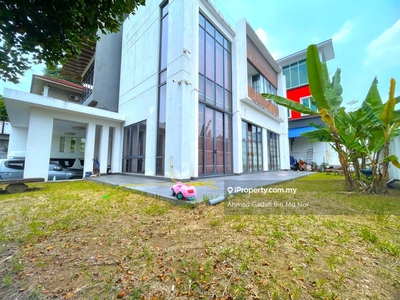 3 Storey Corner Lot Bungalow 5800sqft Sri Gombak Freehold