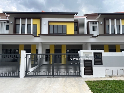 Brand New Bywater at Setia Utama 2 Storey for Sell