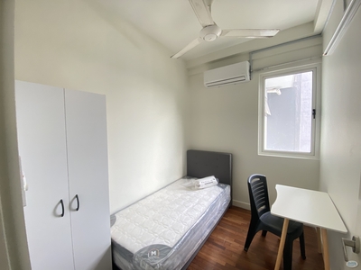 [Master Room with Window & A/C]✨❗MRT Hussein Onn ✨Fully Furnished Ready Move in