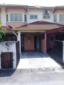 2 storey terrace house for rent - Taman Saujana Kapar