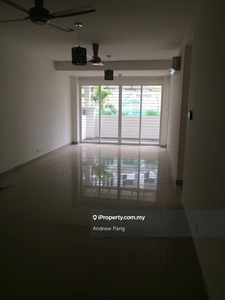 4 Bedroom Unit in Subang Parkhomes Partial Furnish