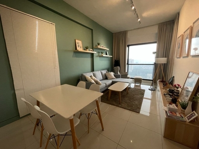 Fully Furnish Unit for rent at Tropicana Garden Bayberry
