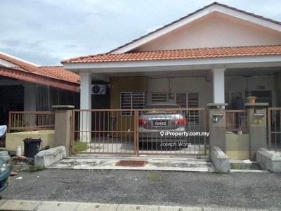 Meru Perdana Single Storey House Partially Furnished For Rent