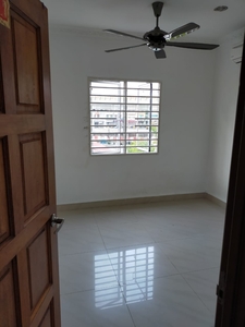 [PARTIALLY FURNISHED] CONDO for SALE VISTA MUTIARA KEPONG