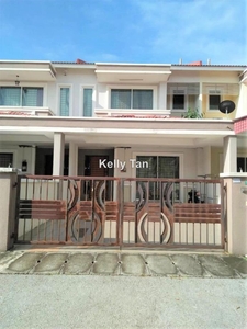 Spacious Double Storey Terrace at Taman Bougainvillea for Rent!