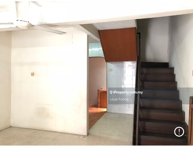 Taman Sri Sinar 2.5 Storey Terraced Landed House for Rent