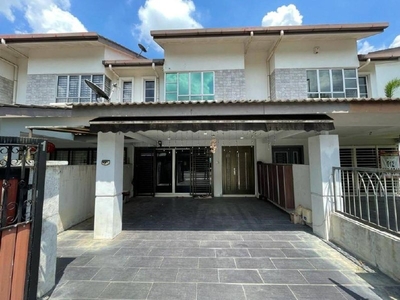 WELL KEPT & GOOD COMMUNITY AREA Double Storey Terrace Bandar Nusaputra 4, Puchong
