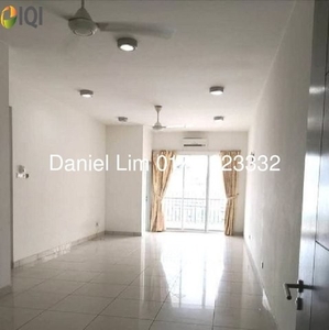 Zenith Residences Partial Furnished with 3 CARPARK For Sale