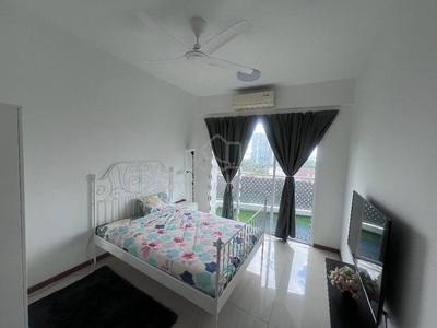 Balcony Room For Rent Grandview Free Shuttle Bus To CIQ KSL Mid Valley