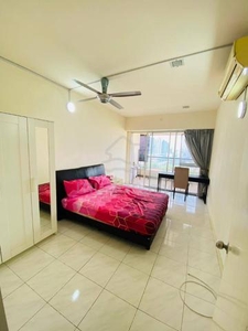Balcony Room With Private Balcony Mixed Gender Unit For Rent