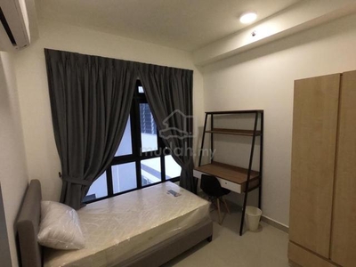 Fully Furnished 2 Bedroom Service Apartment @ Meridin Medini
