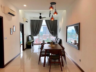 Paragon residences straits view condo 2 bedroom For Rent