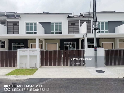Double Storey Terrace House Bandar Layangkasa