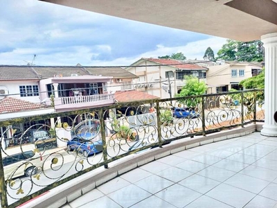 Double Storey Terrace @ Taman Melur, Ampang