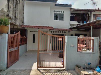 Renovated Double Storey Terrace House at Taman Koperasi Polis Fasa 2 Sentul Batu Caves For Rent