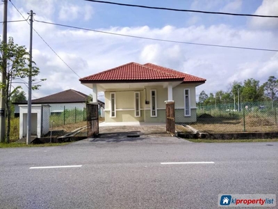 4 bedroom Bungalow for sale in Mantin
