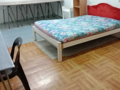 Air-conditioned room for rent, 冷气房间出租