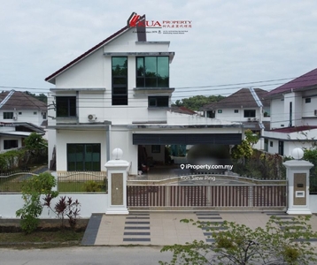 Bungalow House For Sale At Lopeng, Miri