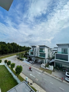 Clover @ Garden Residence, Cyberjaya @ Semi-D house Corner lot for Sale