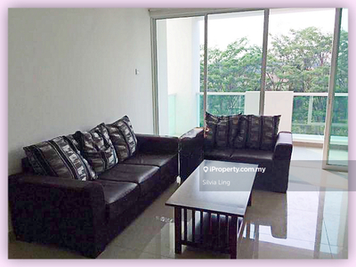 Freehold,Wellkept,Clean,Cozy,Spacious&Modern ID Design Condo For Sale