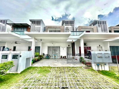 Partially Furnished! Double Terrace Casaview Cyber