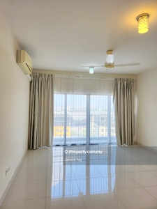 Partially furnished Setia Walk Serviced Apartment Pusat bandar puchong