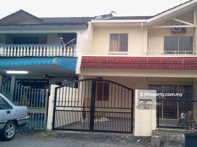 Pjs7 Sunway double storey house for Rent