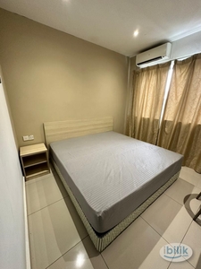 Room for Rent Near to MRT TTDI, Starling Mall, Atria Mall attach with private toilet with Zero Deposit at Damansara Inn Damansara Jaya,