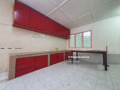 Single Storey House, Nice Renovated, Kitchen fully extended