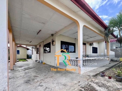 Single Storey Semi-D House For Rent at Piasau Miri