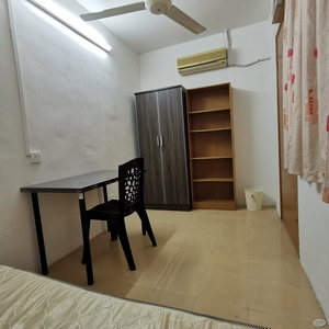SS15 house opp Subang Parade – own bath, fully furnished room posted by owner