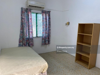 Taman Sri Tebrau master bedroom fully furnished for rent