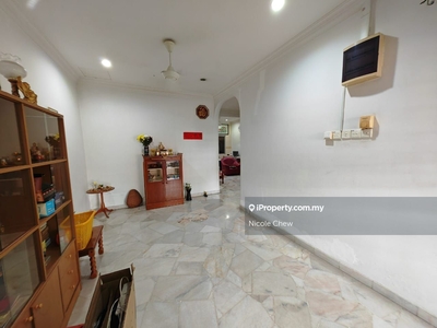 Cheap Freehold 2-Storey Terrace in PJ. Suitable for own renovation