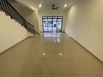 Aspira Parkhomes Double Storey Terrace House For Rent