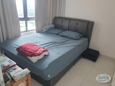 [FREE UTILITIES] Fully Furnished No Partition Middle Room Beside Lrt Awan Besar